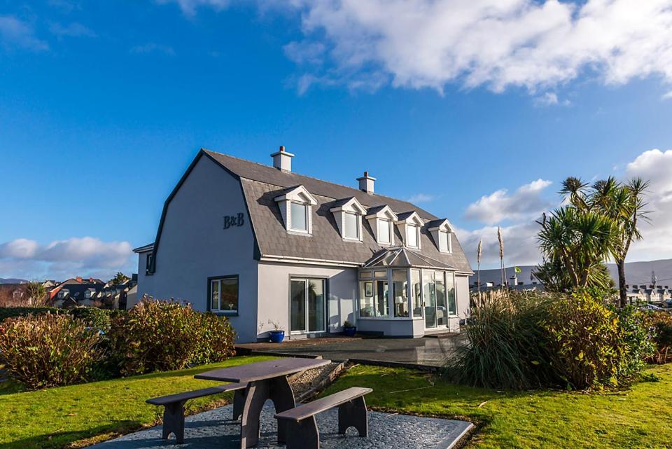 Klondyke House B&B ウォータービル エクステリア 写真